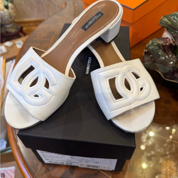 Dolce &Gabvana DG cutout logo sandals block heel Sz 39.5 USA Sz 9.5 - Picture 15 of 16